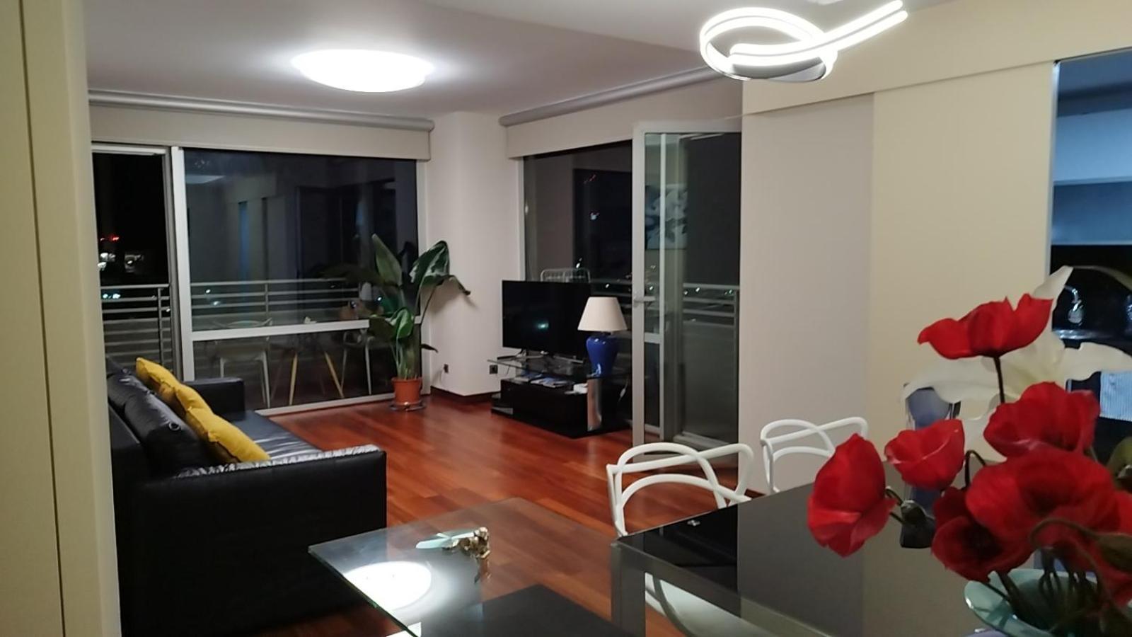 Amazing Sunset Views In The Mediterranean Apart/ Apartment Sant Adria de Besos Exterior photo